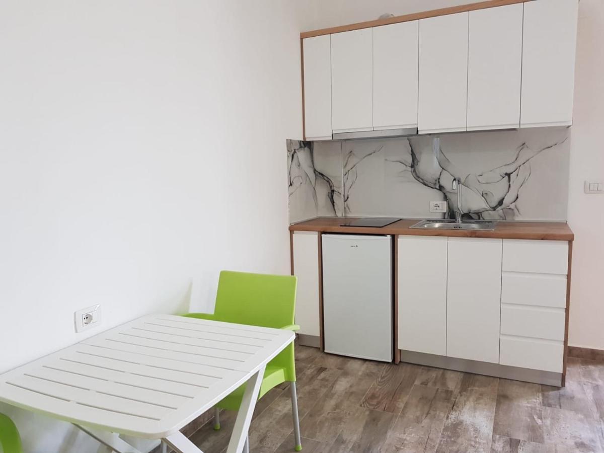 Gray&Oli Studios Vlorë 外观 照片