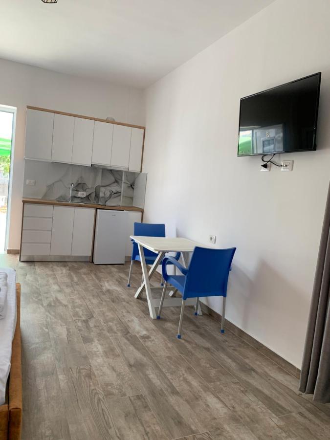 Gray&Oli Studios Vlorë 外观 照片