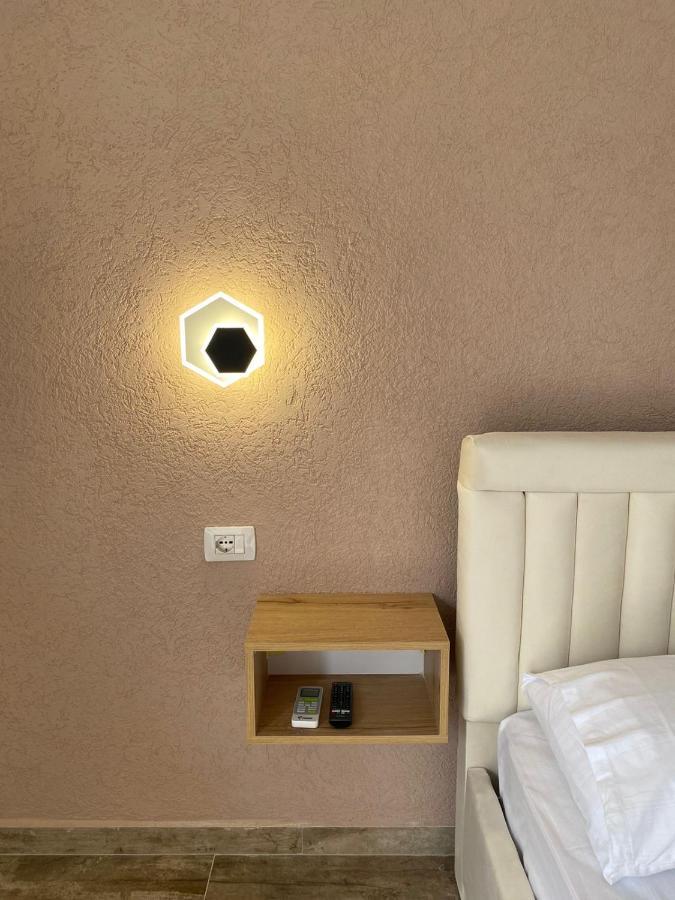 Gray&Oli Studios Vlorë 外观 照片