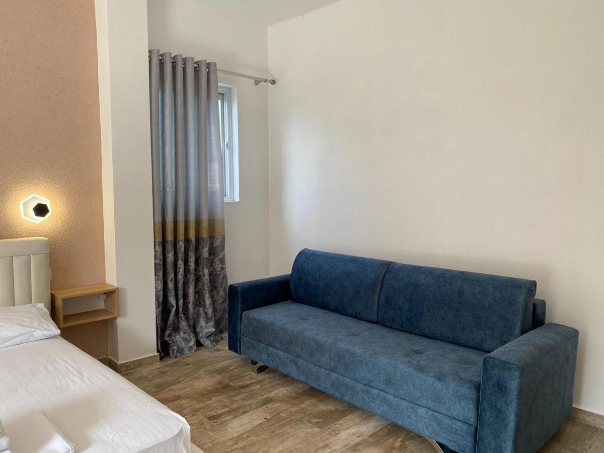 Gray&Oli Studios Vlorë 外观 照片