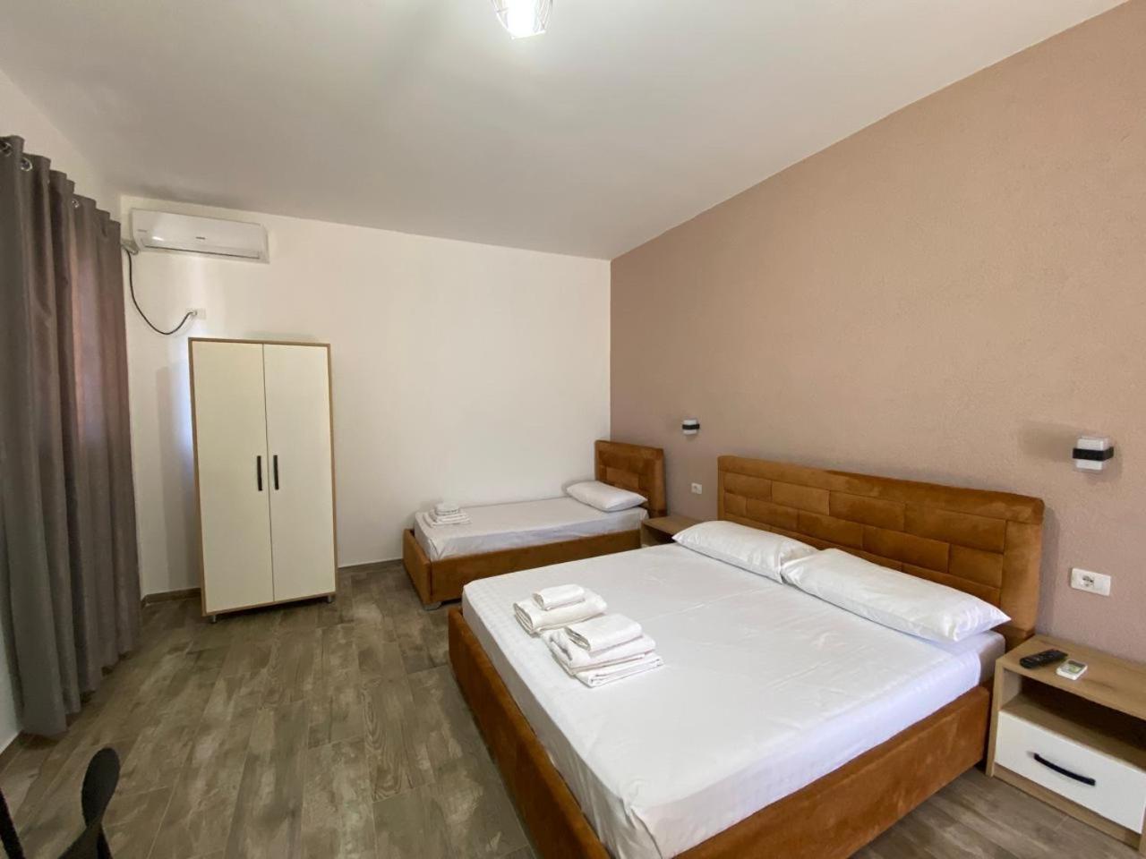 Gray&Oli Studios Vlorë 外观 照片