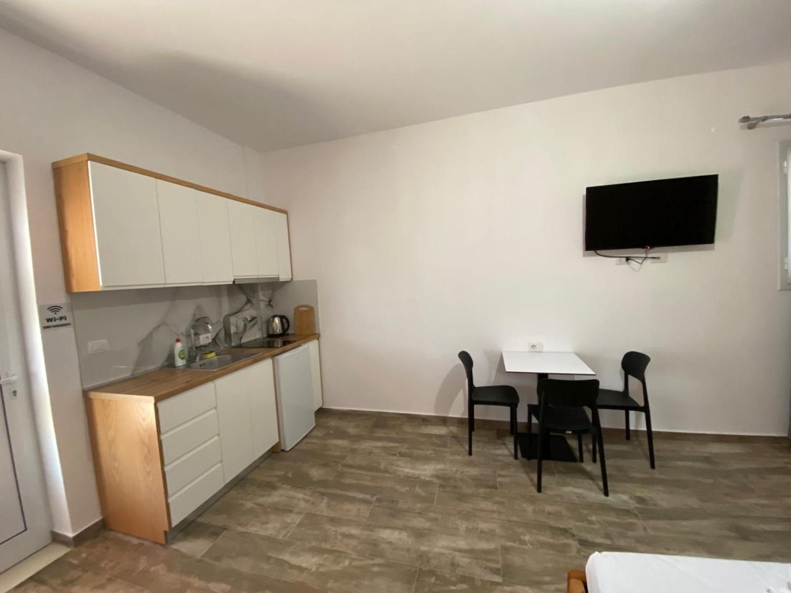 Gray&Oli Studios Vlorë 外观 照片